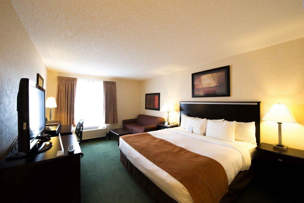 Comfort Suites Summit County Диллон Экстерьер фото