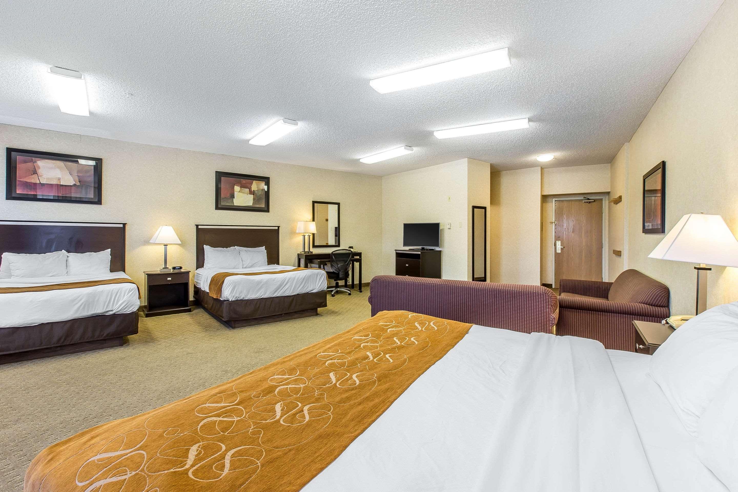 Comfort Suites Summit County Диллон Экстерьер фото