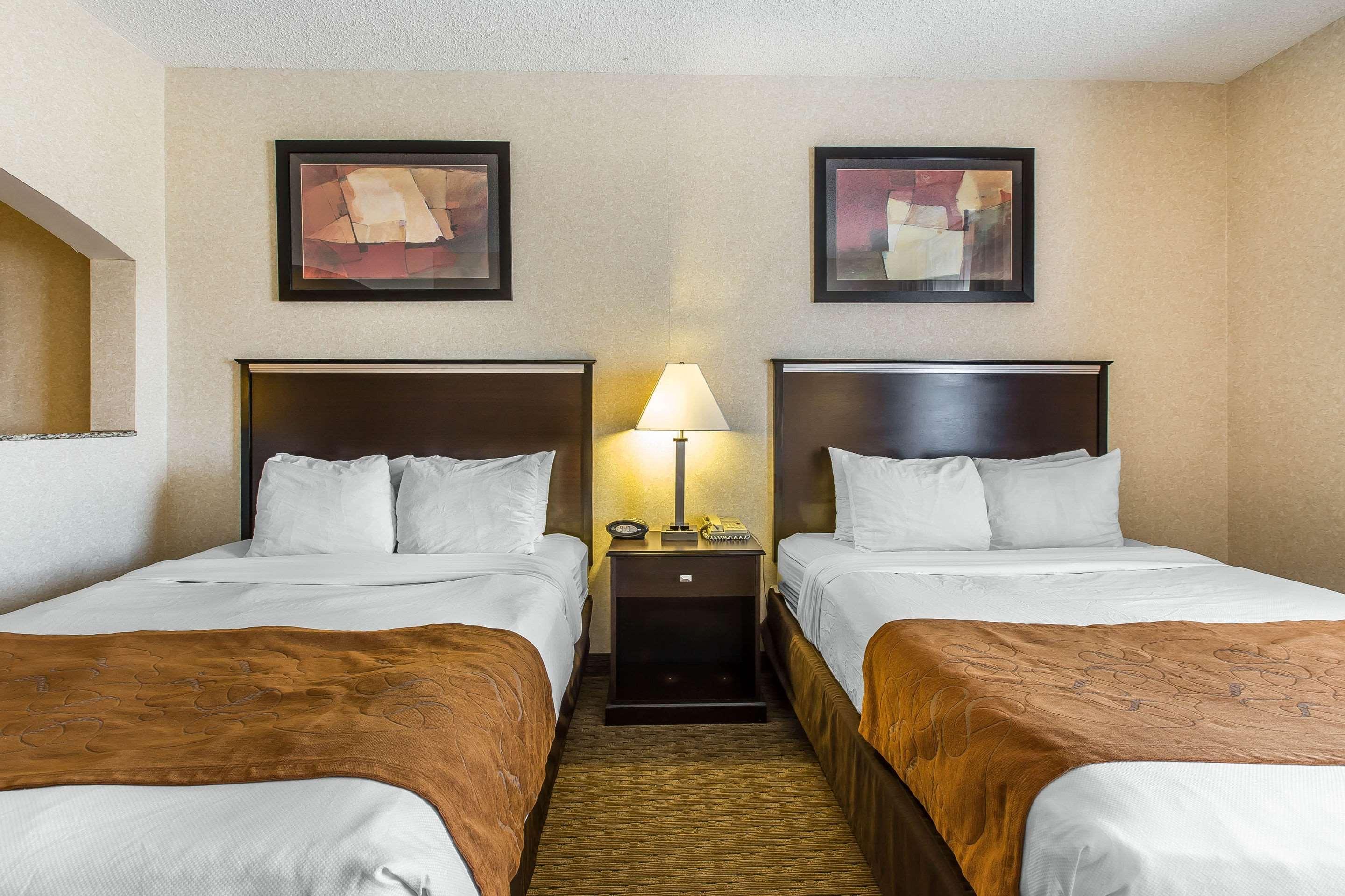 Comfort Suites Summit County Диллон Экстерьер фото